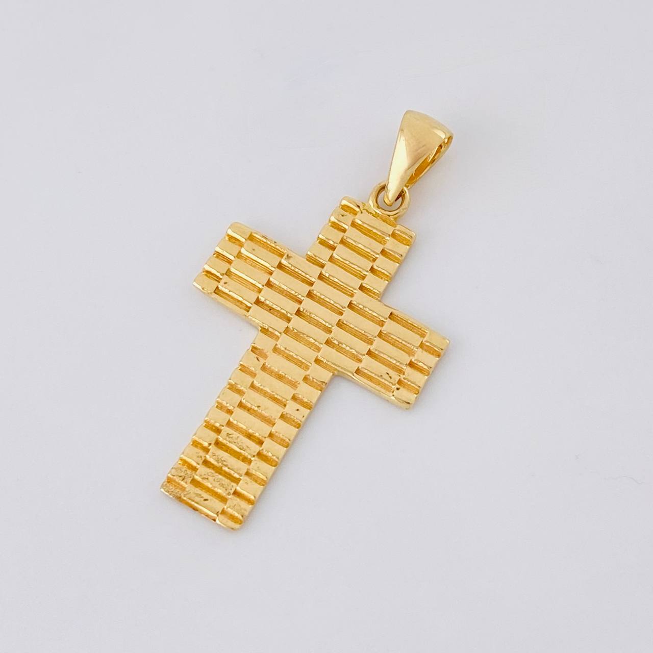 Dije Cruz Rayada 4.05g / 1 1/2 in Oro Amarillo 18K