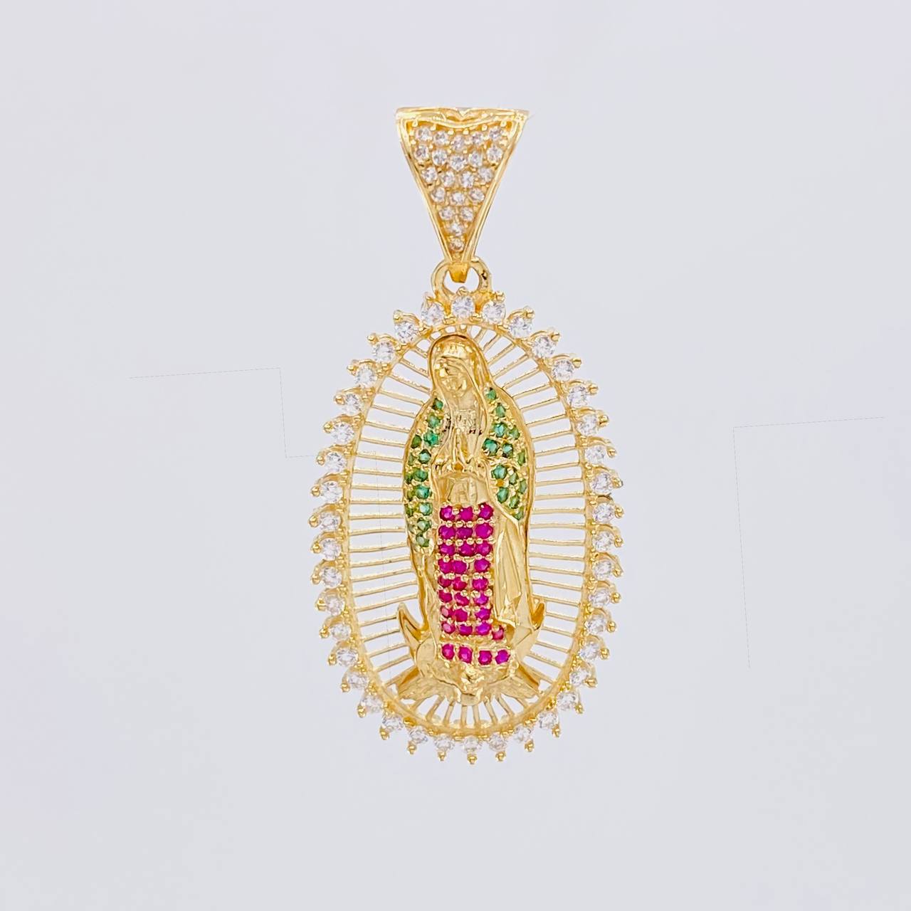 Pendant Virgin of Guadalupe 7.8g / 1 3/4 in Yellow Gold 18K