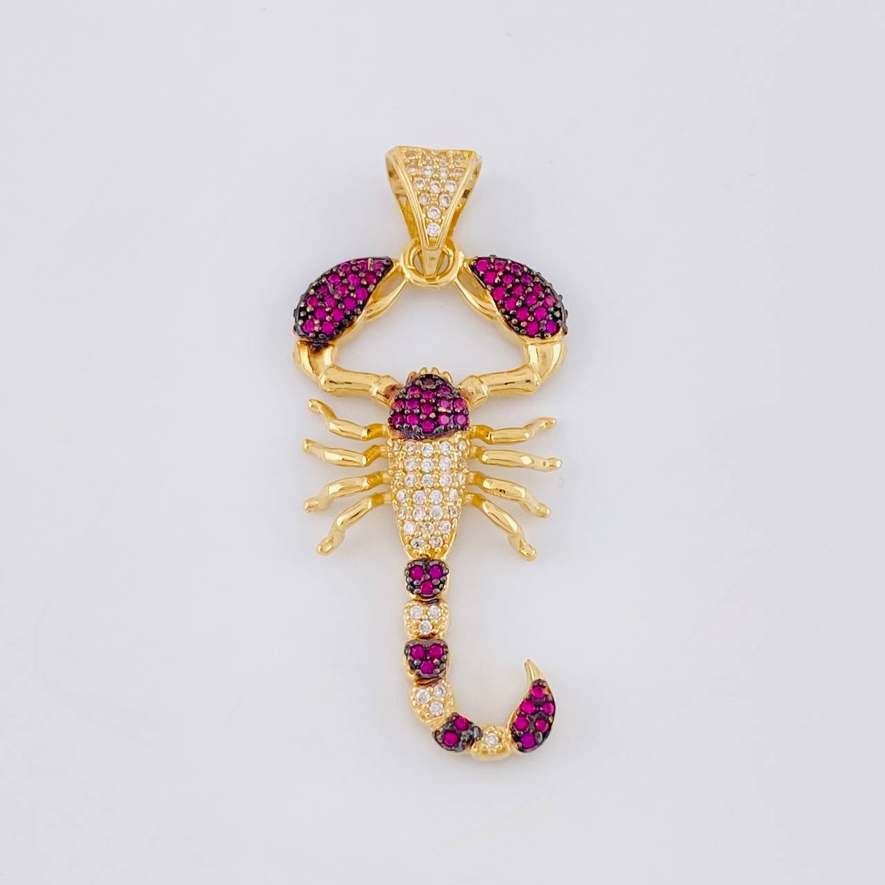 Pendant Scorpion 6.4g / 1 3/4 in Yellow Gold 18K