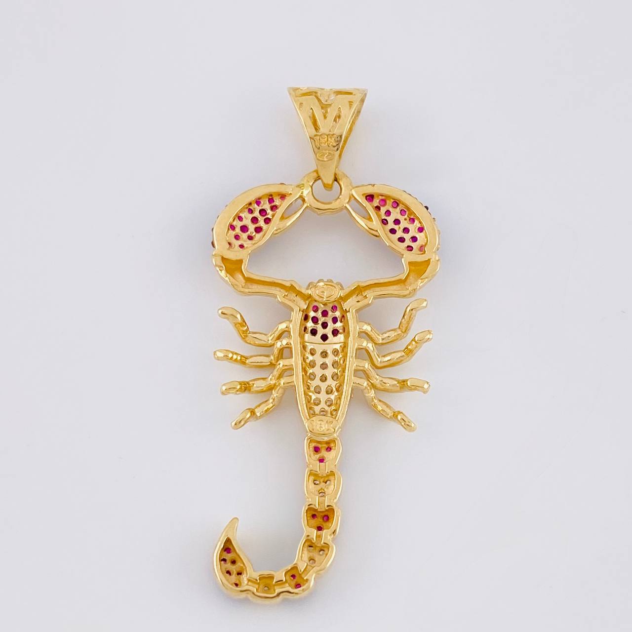 Pendant Scorpion 6.4g / 1 3/4 in Yellow Gold 18K