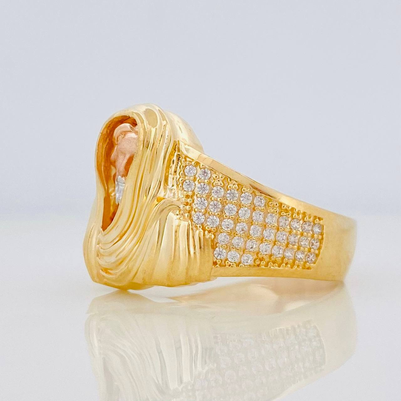 Christ Face Ring 8.15g / Size 9 1/4 Three Golds 18K