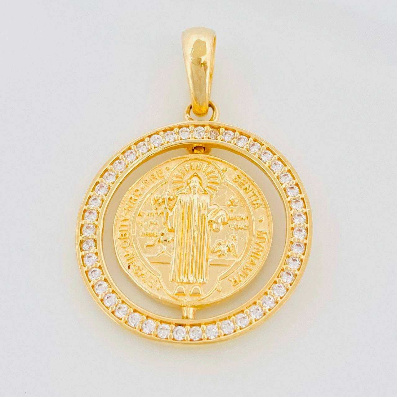 Dije San Benito Móvil 4.85g / 1 1/4 in Oro Amarillo 18K