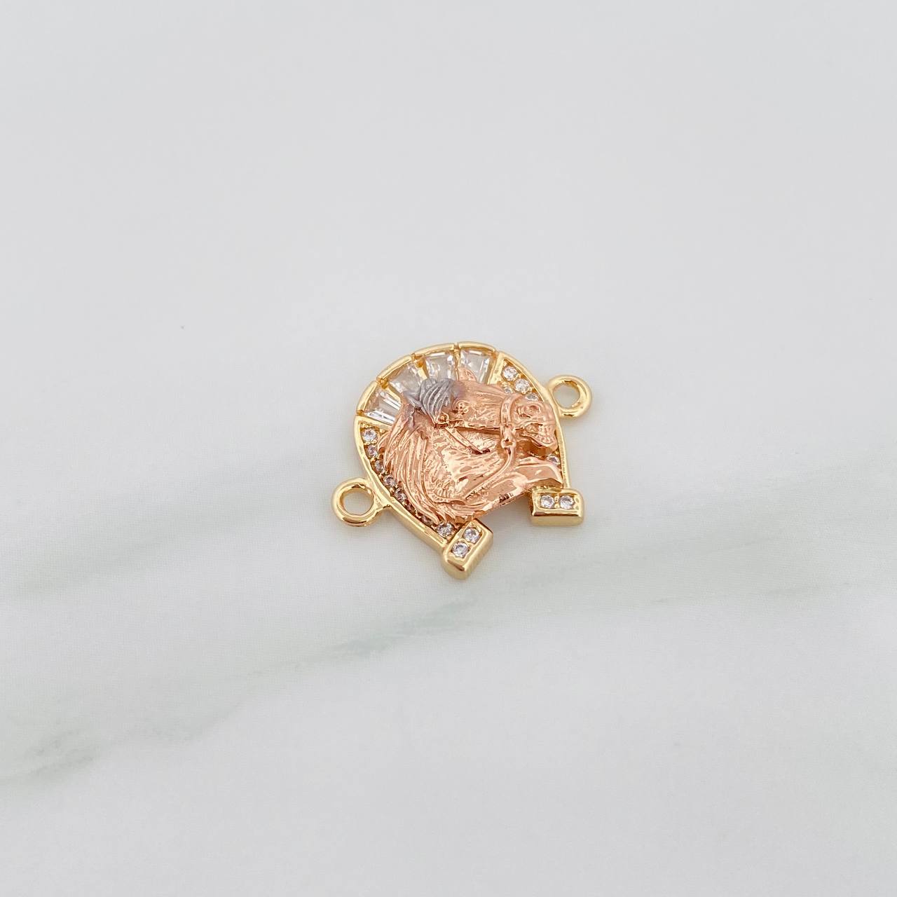 Charm Horseshoe 2.1 g / 1/2 in Three Golds 18K