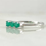 Trinity Emerald Ring 36pts 1.85gr / Size 7 1/2 / 18K White Gold
