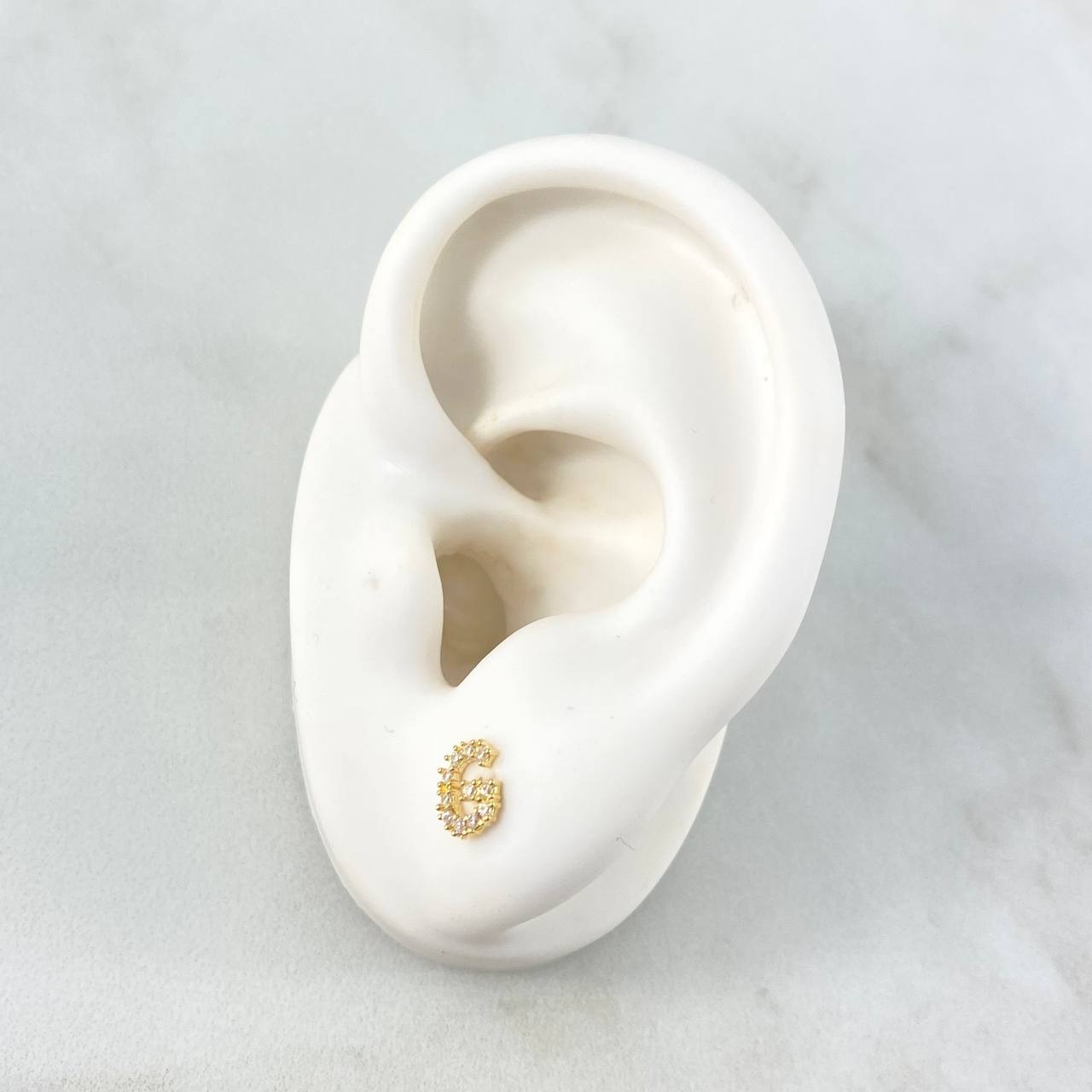 Stud Earrings Letter G 0.75gr / 6mm White Zircons Yellow Gold