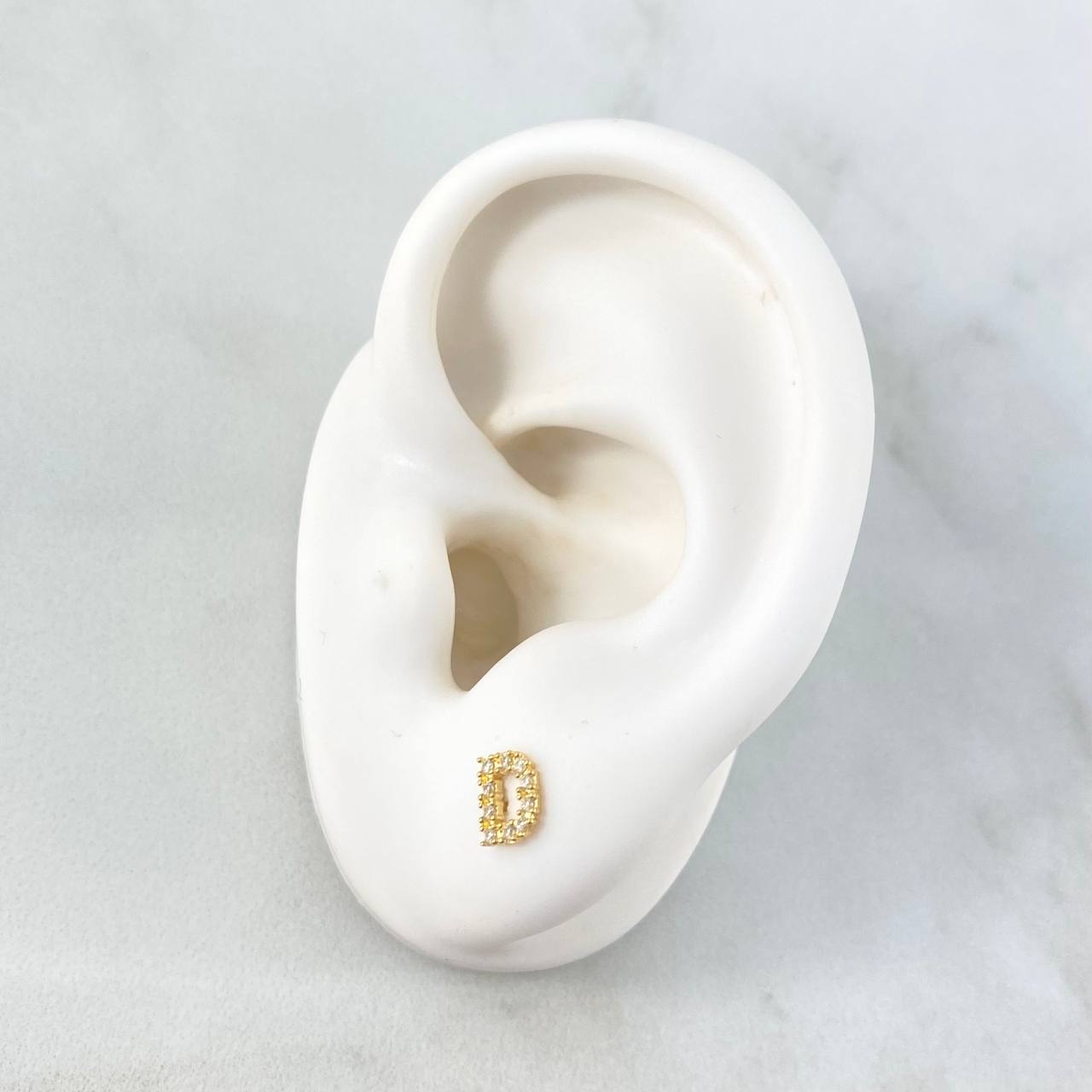 Topos Letra D 0.7gr / Oro Amarillo 18K ©