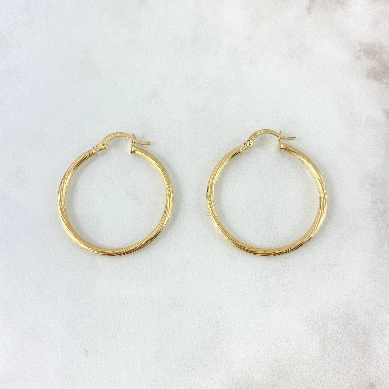 Hoop Earrings Lore 1.95gr / 3.1cm / Twisted Yellow Gold