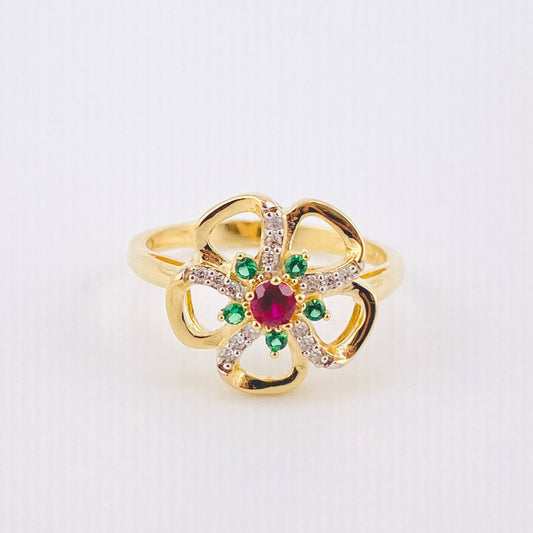 Anillo Flor 3.2gr / T7 1/4 / Oro Amarillo 18K ©