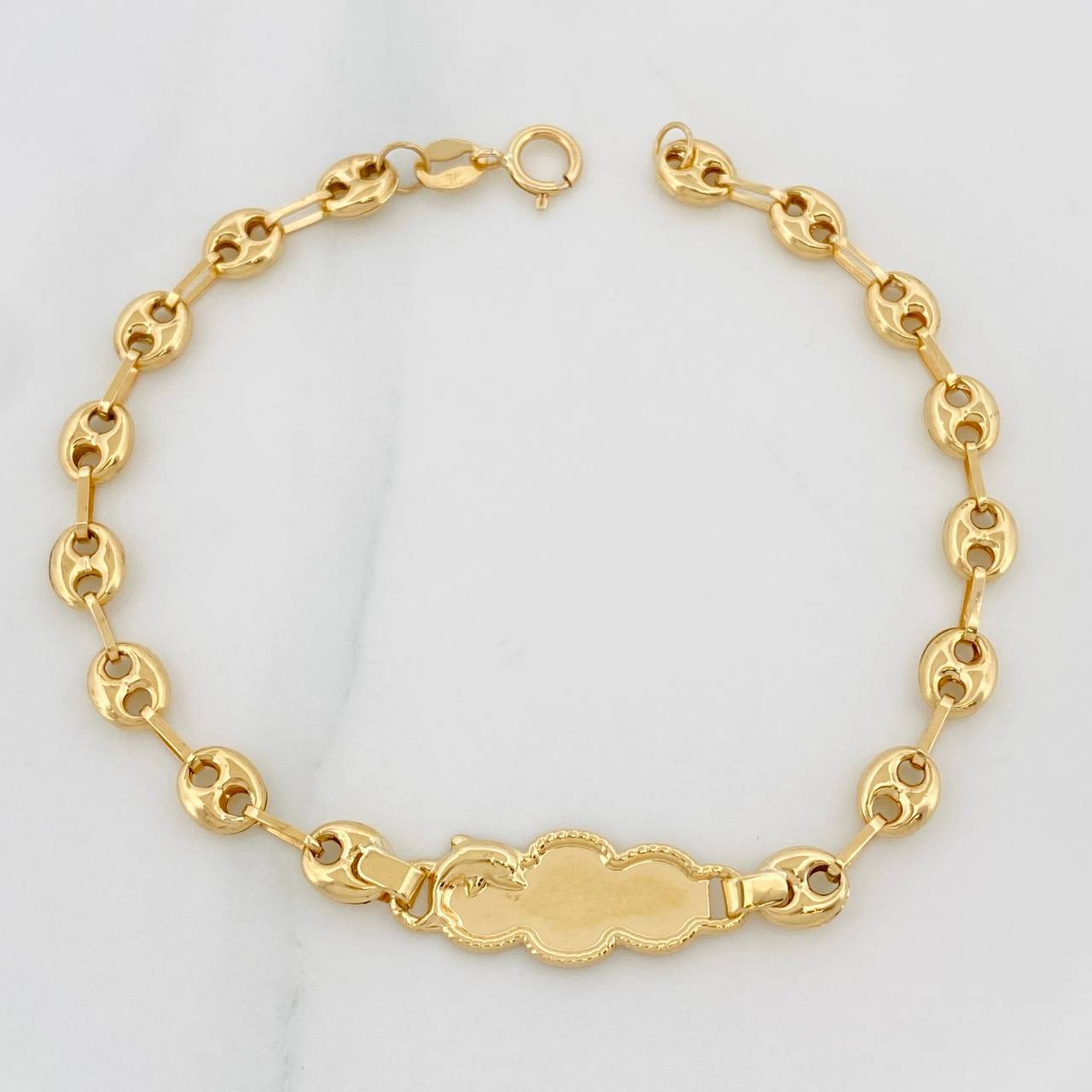 Pulso GC Placa Nube Delfin 2.35g / 6 3/4 in / 3.9mm Oro Amarillo 18K