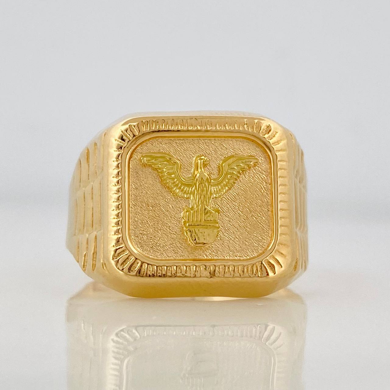 Anillo Aguila 3.4g / T10 1/2 Oro Amarillo 18K
