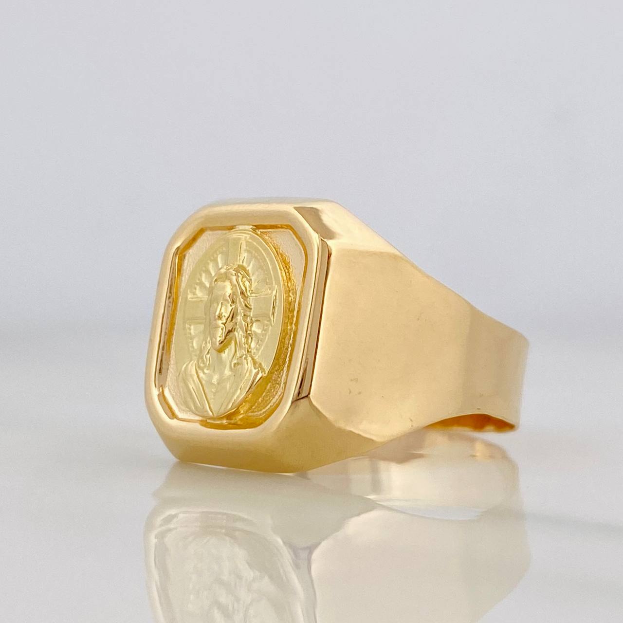 Sacred Heart of Jesus Ring 3.6g / Size 7 3/4 Yellow Gold 18K