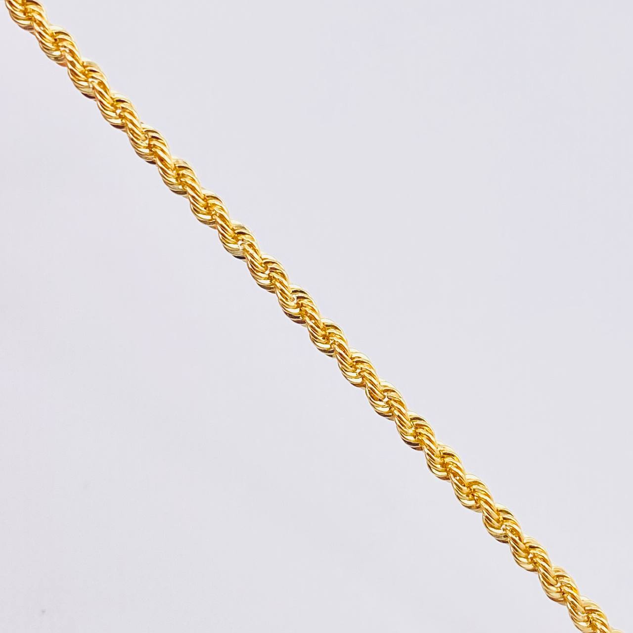 Rope Chain 2.65gr / 19 3/4 in / 2.1mm Yellow Gold +3 18K ©