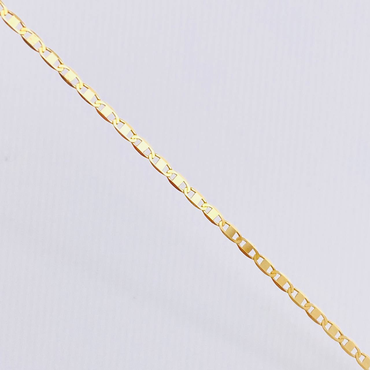Diamond Cut Flat Mariner Chain 2.25gr / 19 3/4 in / 1.8mm Three Golds +3 18K *