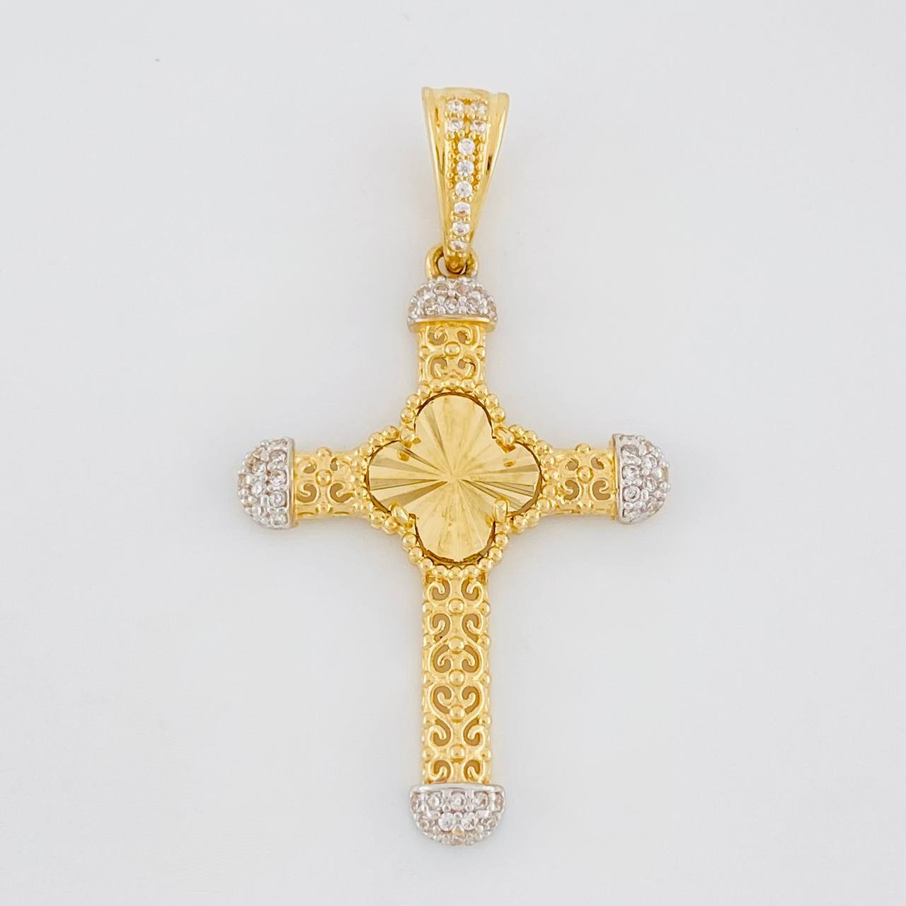 Dije Cruz Espiral Trebol 3.8g / 1 3/4 in Dos Oros Amarillo Blanco 18K