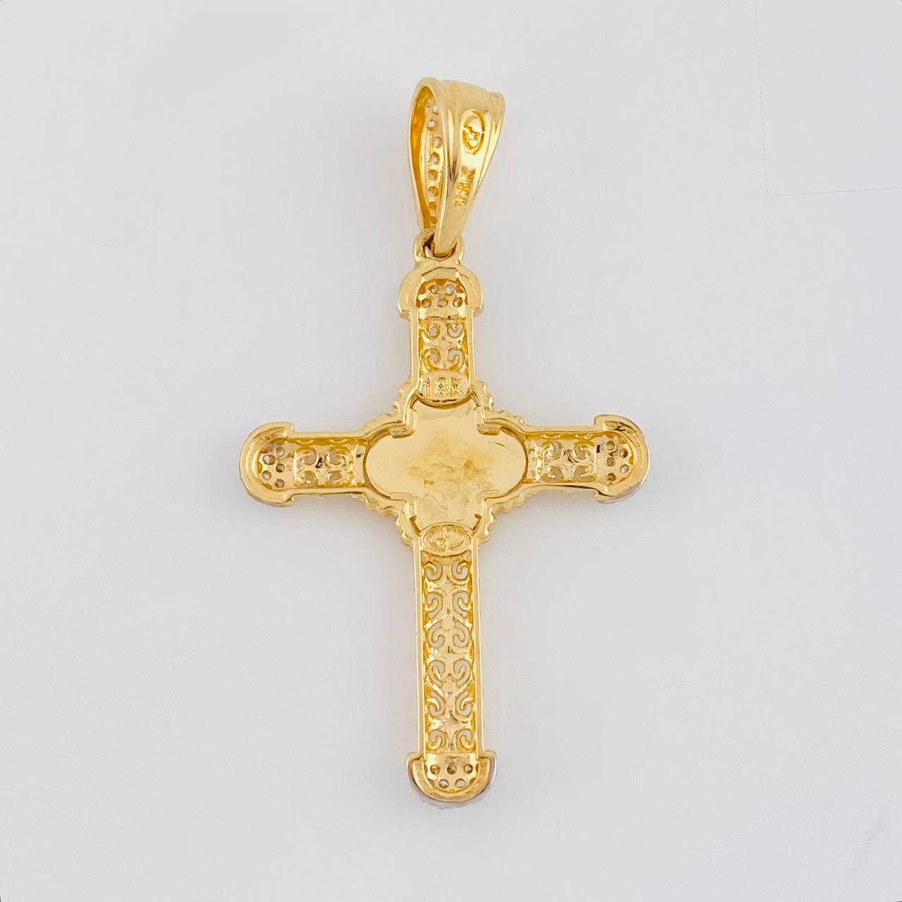 Dije Cruz Espiral Trebol 3.8g / 1 3/4 in Dos Oros Amarillo Blanco 18K