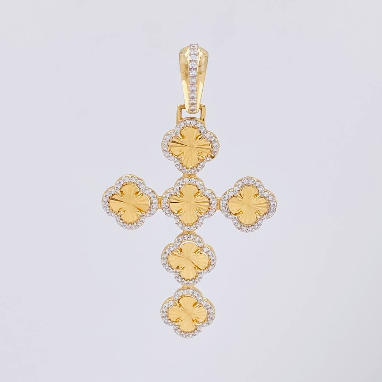Pendant Cross Clover 4.8g / 2 in Yellow Gold 18K