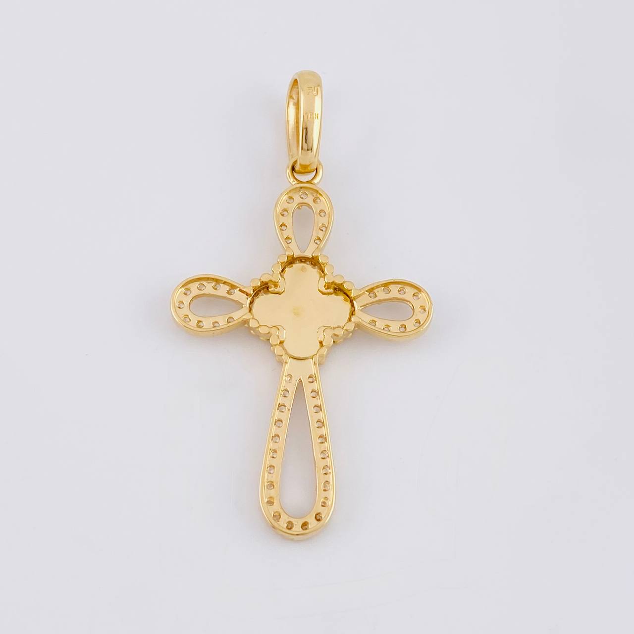 Pendant Cross Clover 6.65g / 2 1/4 in 18K Yellow Gold