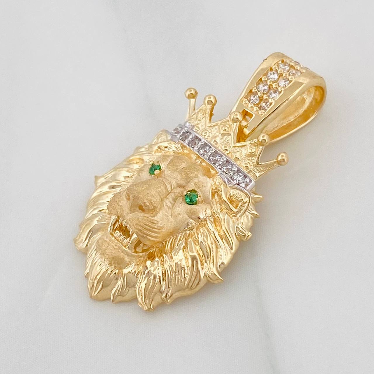Dije Rostro León 3.35g / 1 1/4 in Dos Oros Amarillo Blanco 18K