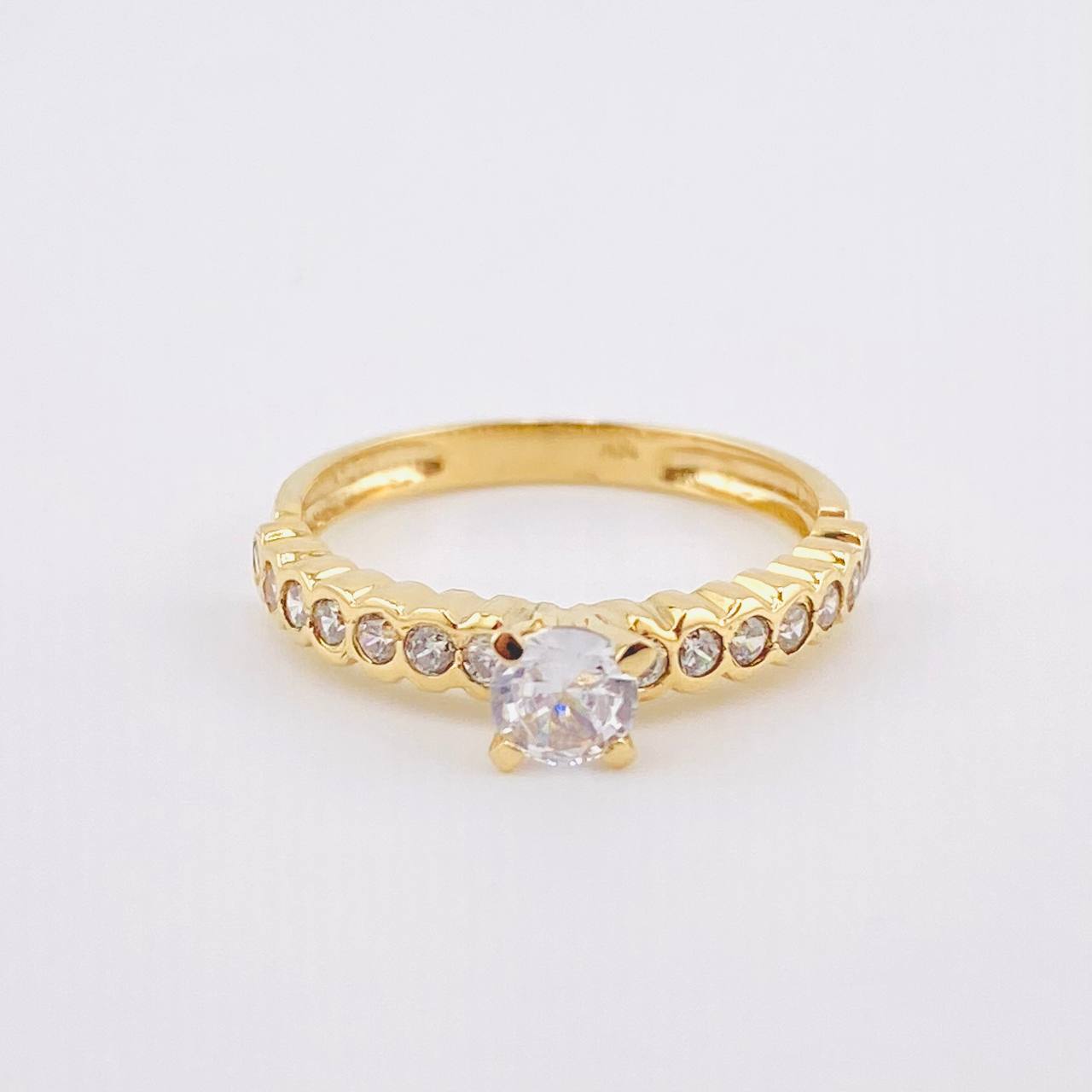 Solitaire Churumbela Ring 2.37gr / T7 / Yellow Gold 18K *