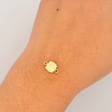 Herraje Letra V 0.35gr / 1/2 in / Oro Amarillo 18K