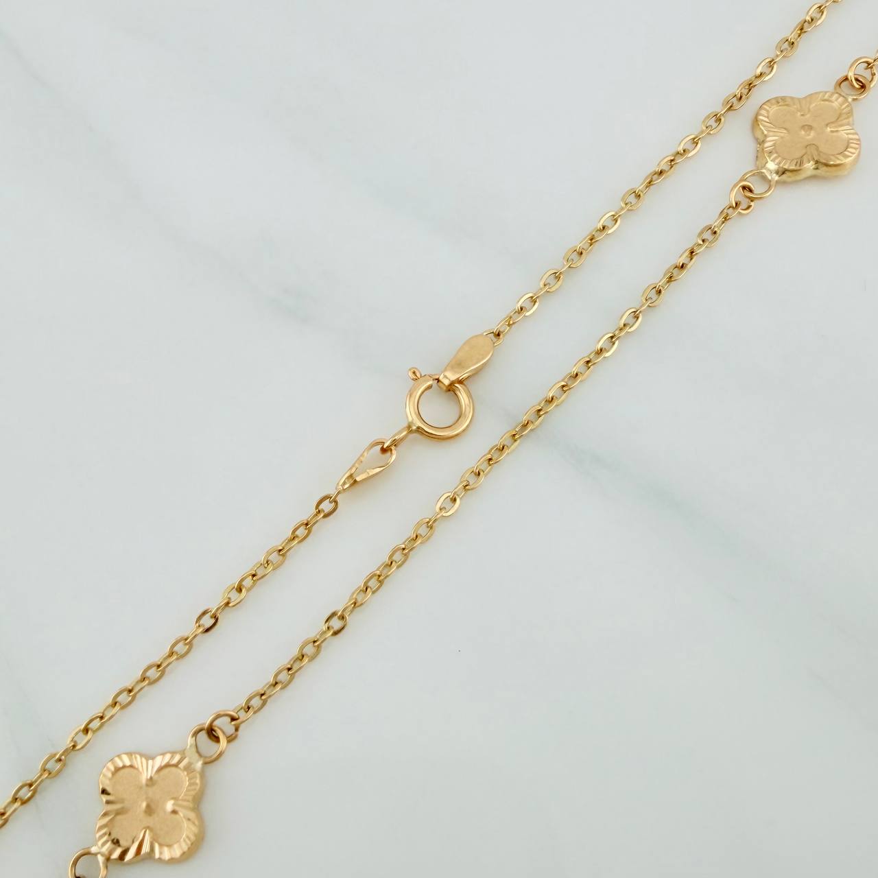 Cadena Trebol Aro Seguido 3.7gr / 18 1/4 in / 1mm Oro Amarillo 18K %