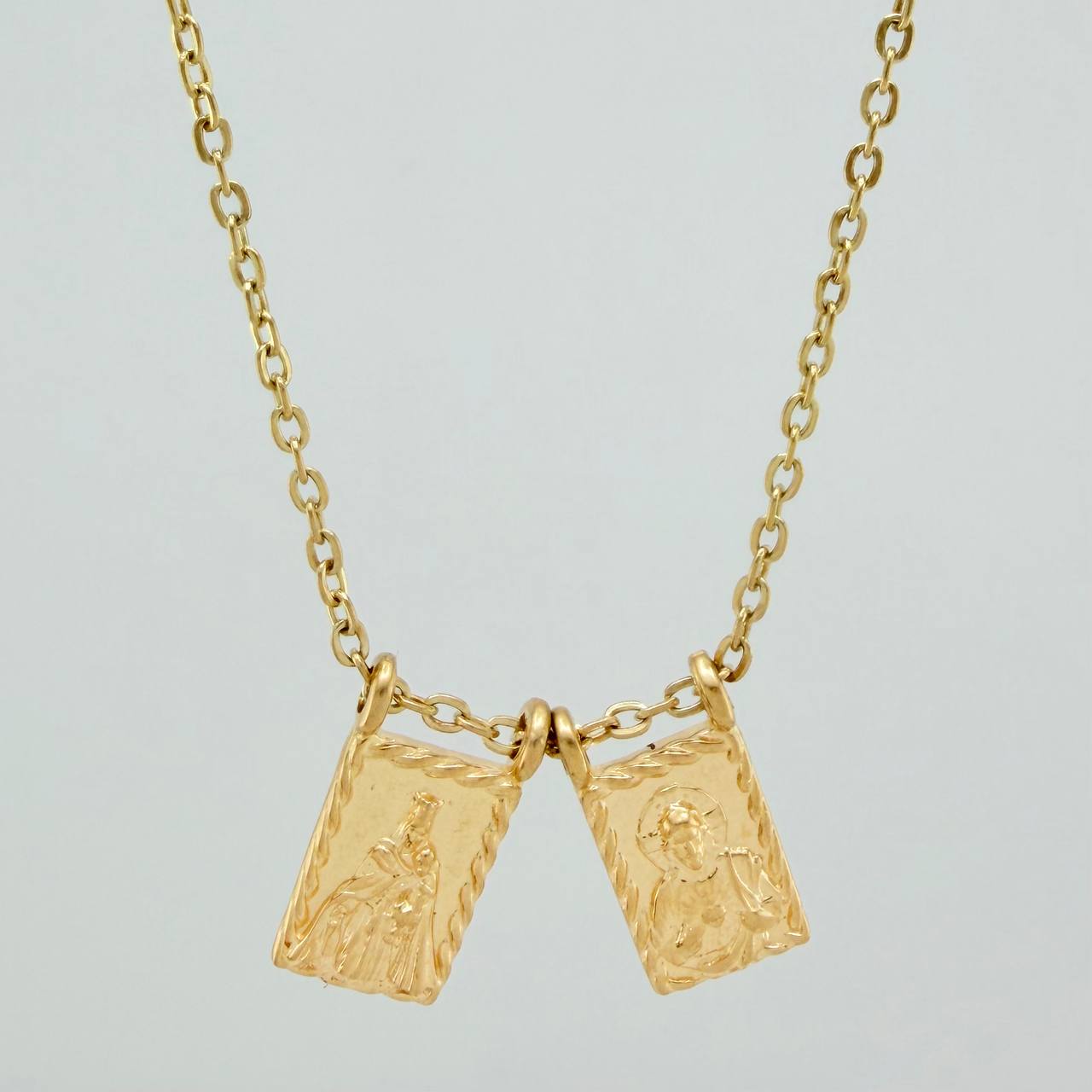 Cadena Escapulario Aro Seguido 3.85gr / 17 1/4 in / 1.2mm Oro Amarillo 18K %