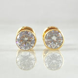 Beveled Stud Earrings 0.8gr / 18K Yellow Gold ©