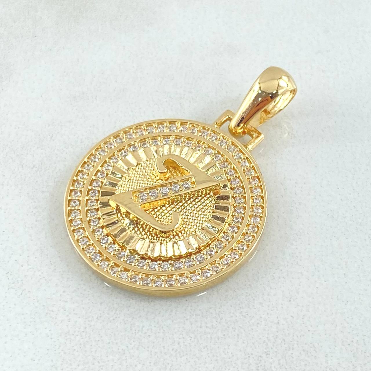 Dije Medalla Letra Z 5.05gr / 1 1/4 in / Oro Amarillo 18K *