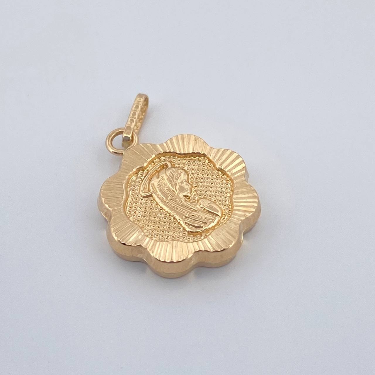 Dije Virgen Maria 1.3gr / 1 in / Oro Amarillo 18K %