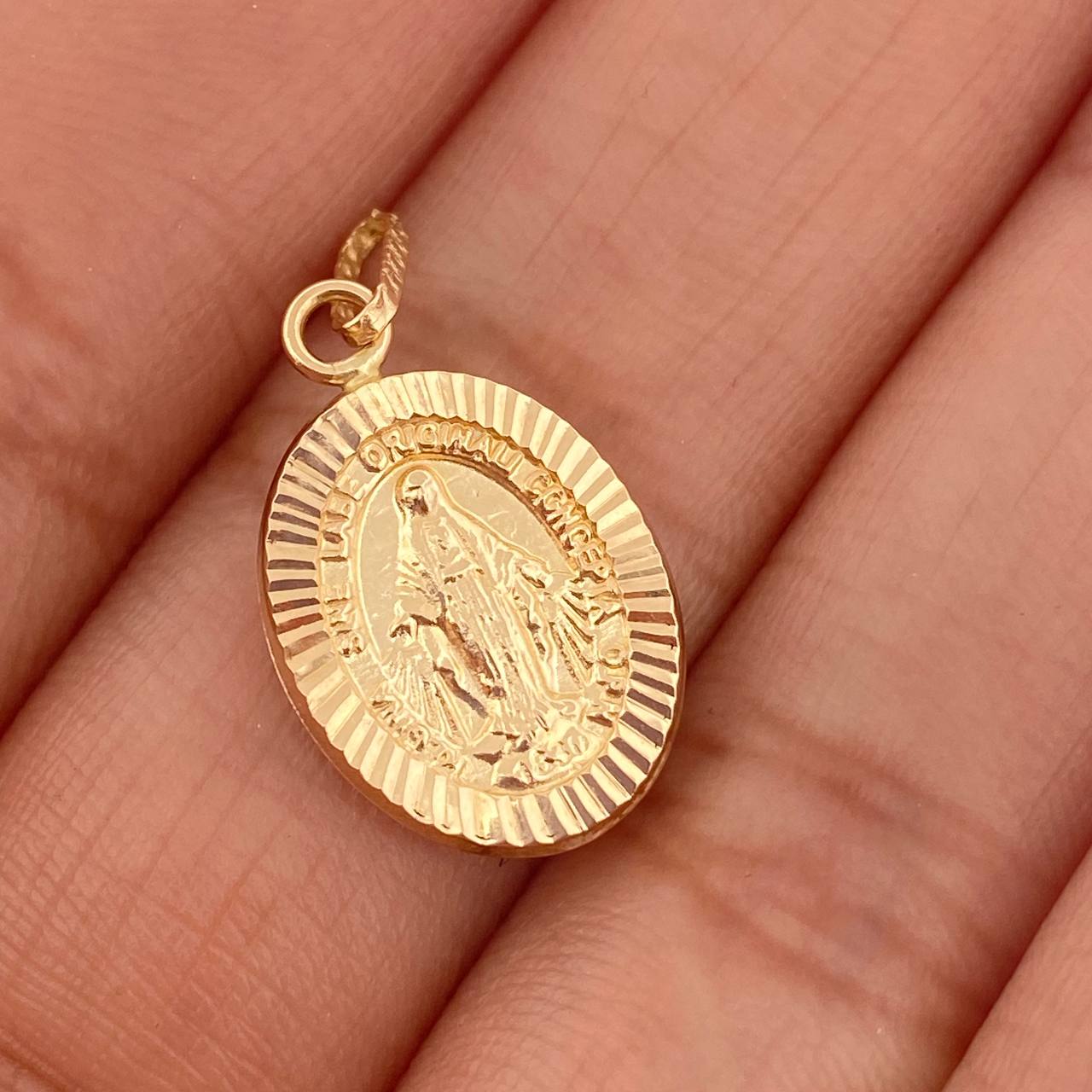Pendant Miraculous Virgin 0.85gr / 3/4 in / 18K Yellow Gold %