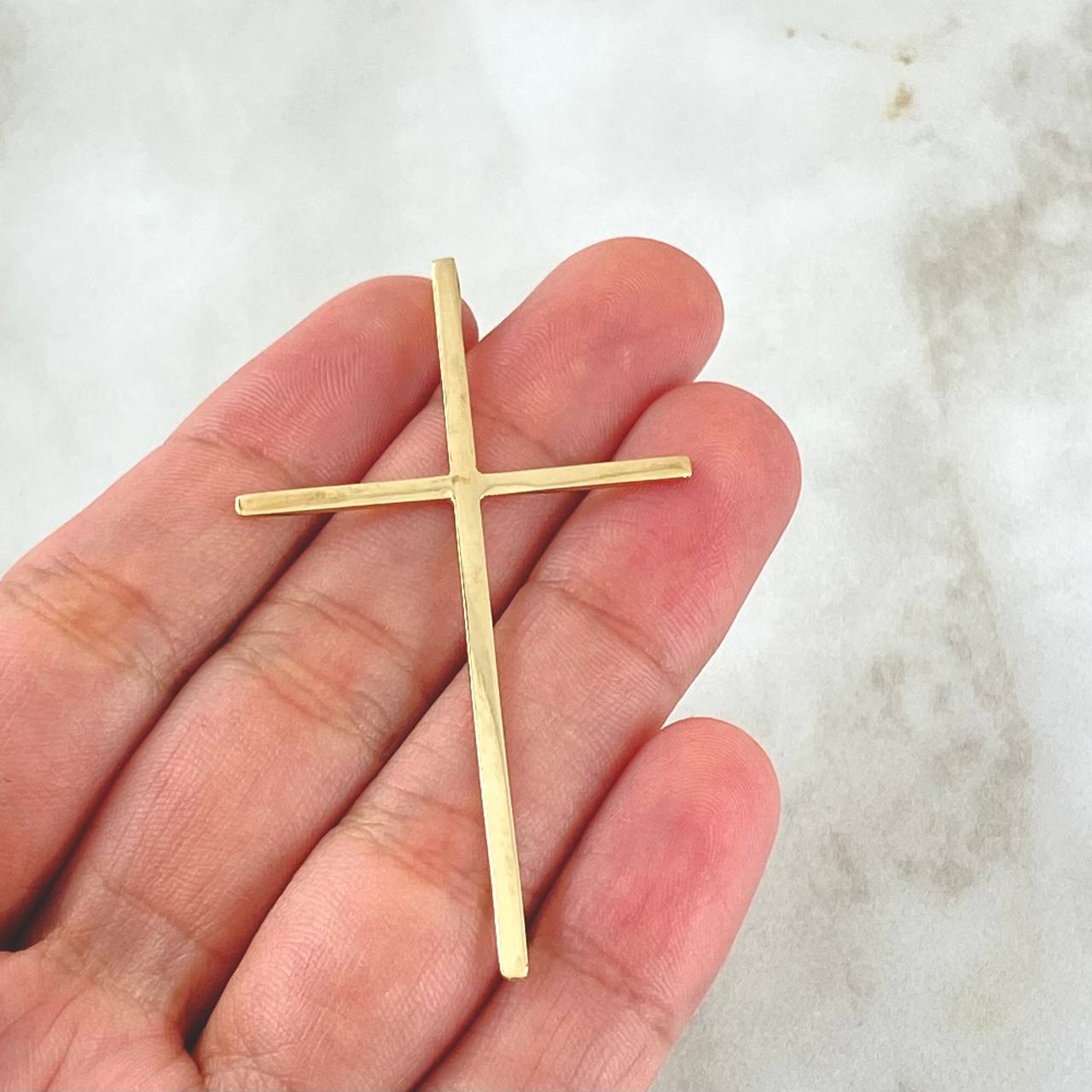 Pendant Wide Cross 2.2gr / 2.4in / Polished 18K Yellow Gold ©