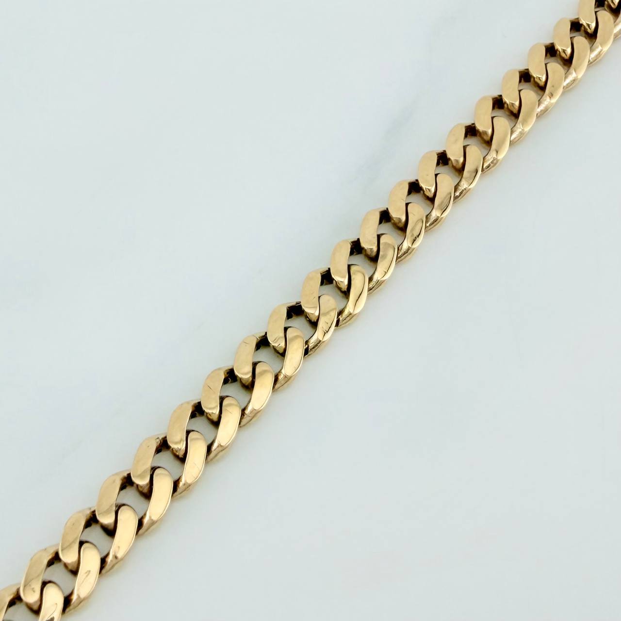 Pulso Cubano 6.6gr / 8 in / 4.9mm Oro Amarillo Nac.Esp. 18K $