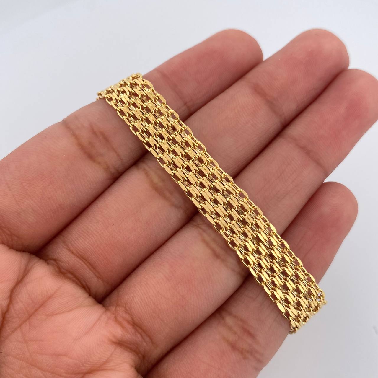 Pulso Chino 5.05gr / 6 3/4 in / 8.15mm Oro Amarillo +1 18K &
