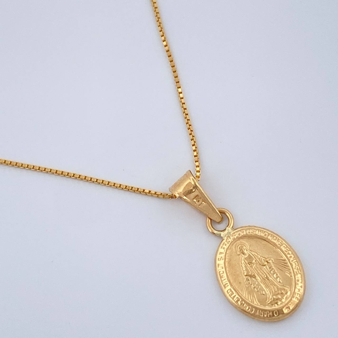 Set Cadena y Dije Veneciana + Virgen Milagrosa 1.75gr / 17 3/4 in / 0.6mm Oro Amarillo 18K %
