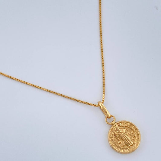 Set Cadena y Dije Veneciana + San Benito 1.75gr / 17 3/4 in / 0.7mm Oro Amarillo 18K %