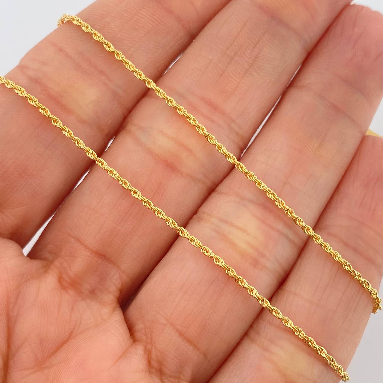 Set Cadena y Dije Lazo + Cruz Cristo 1.4gr / 15 3/4 in / 0.85mm Oro Amarillo 18K %