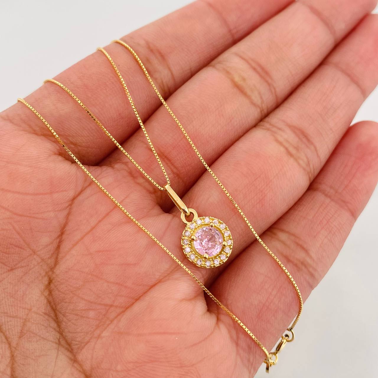 Set Cadena Veneciana + Dije Halo Circulo / 2.15 g / 17 3/4 in Oro Amarillo 18K