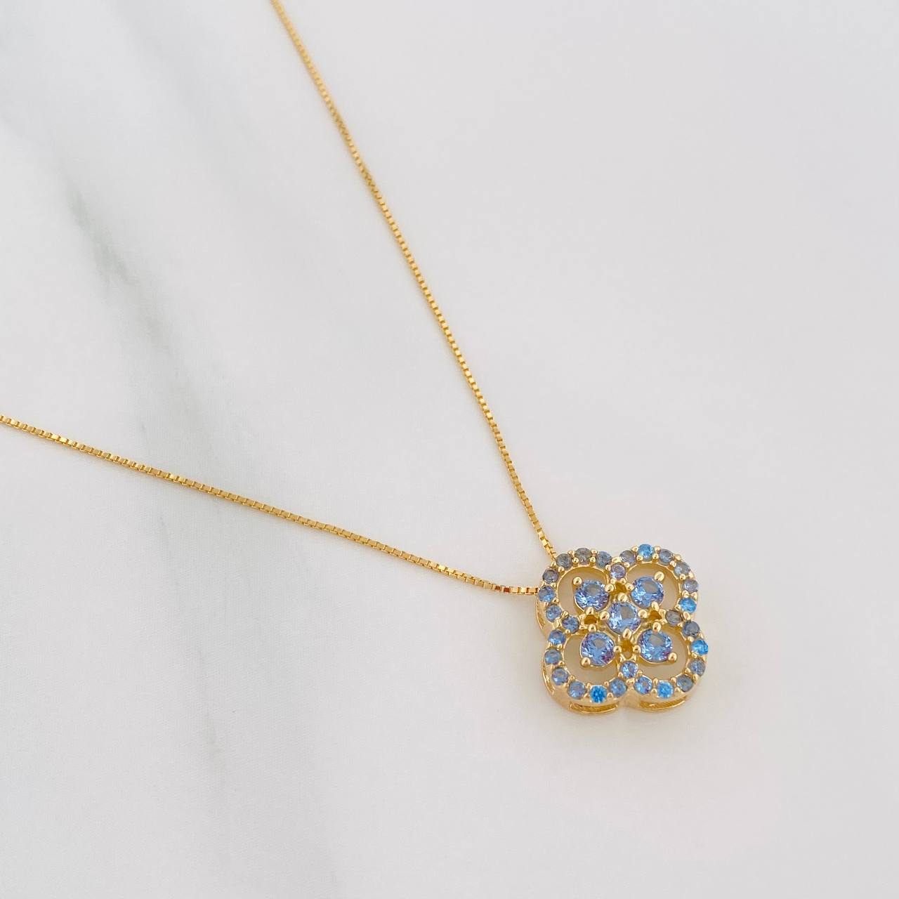 Set Cadena Veneciana + Dije Trebol / 2.25 g / 17 3/4 in Oro Amarillo 18K