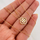 Set Venetian Chain + Clover Pendant / 2.55 g / 17 3/4 in 18K Yellow Gold