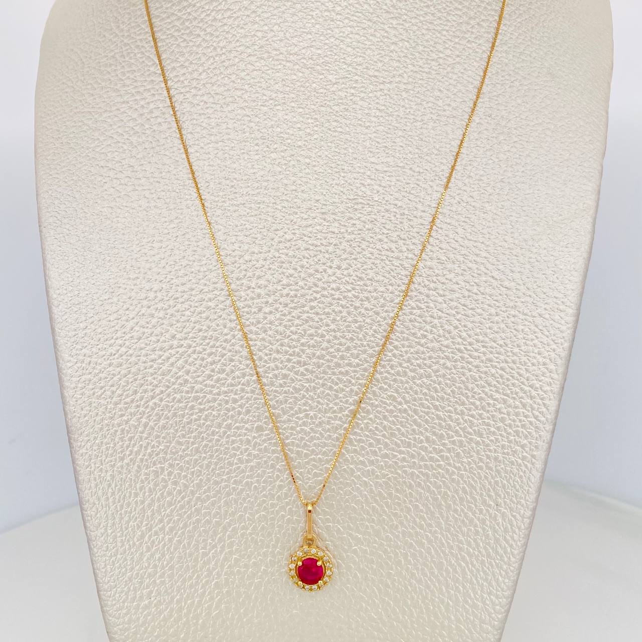 Set Cadena Veneciana + Dije Halo Circulo / 2.15 g / 17 3/4 in Oro Amarillo 18K