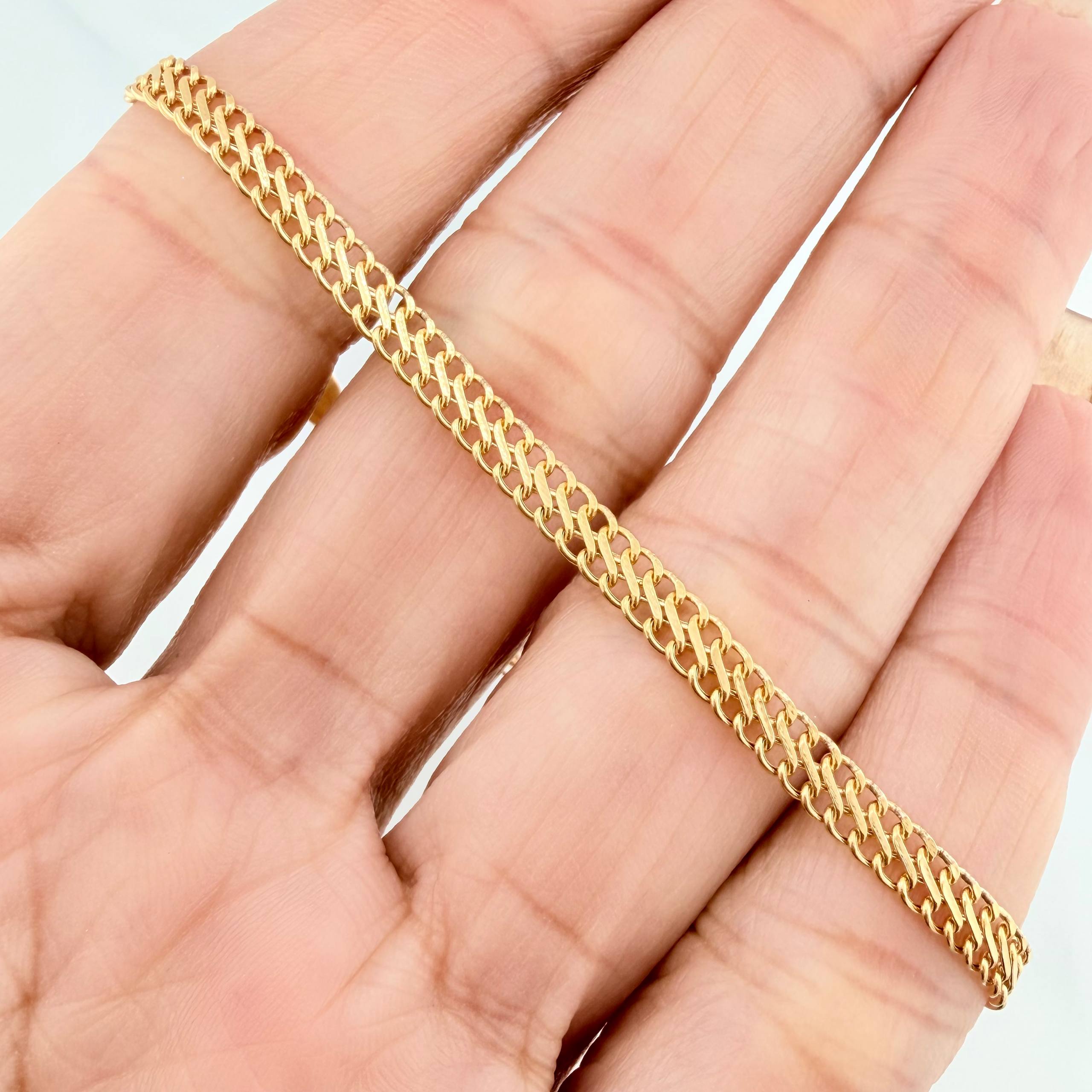 Pulso Sedusa 2.3 g / 7 3/4 in / 3.5 mm Oro Amarillo 18K
