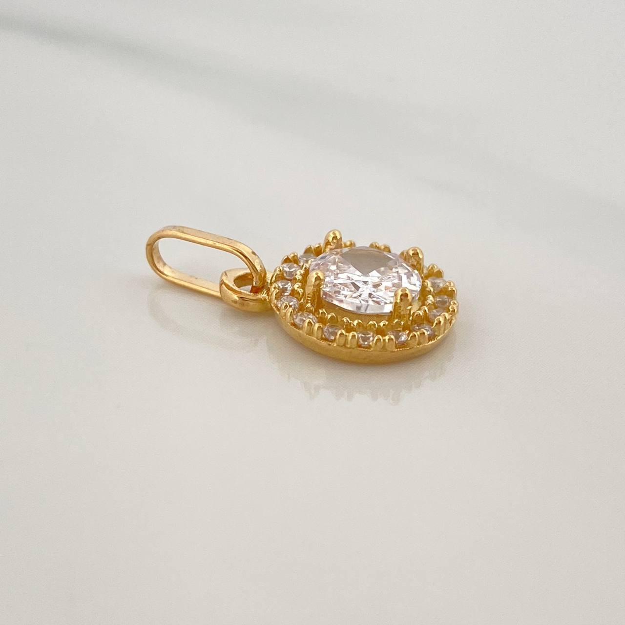 Dije Halo Circulo 1.7 g / 3/4 in Oro Amarillo 18K