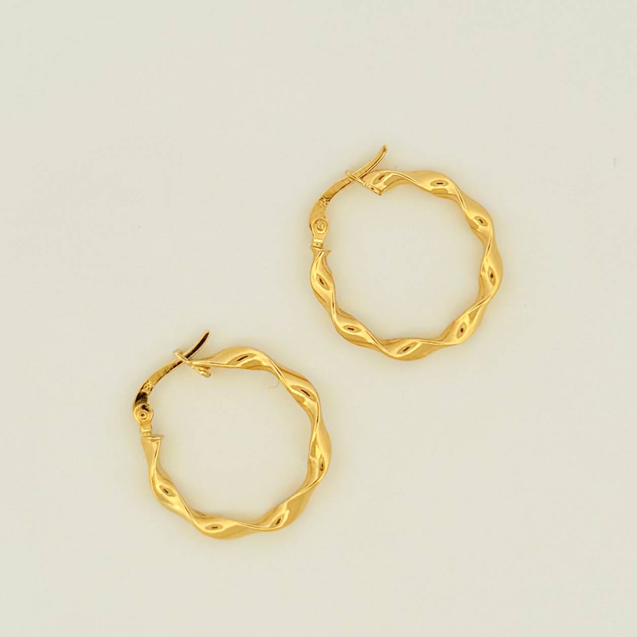 Hoop Earrings Nico 1.6gr / 1 in / Yellow Gold 18K