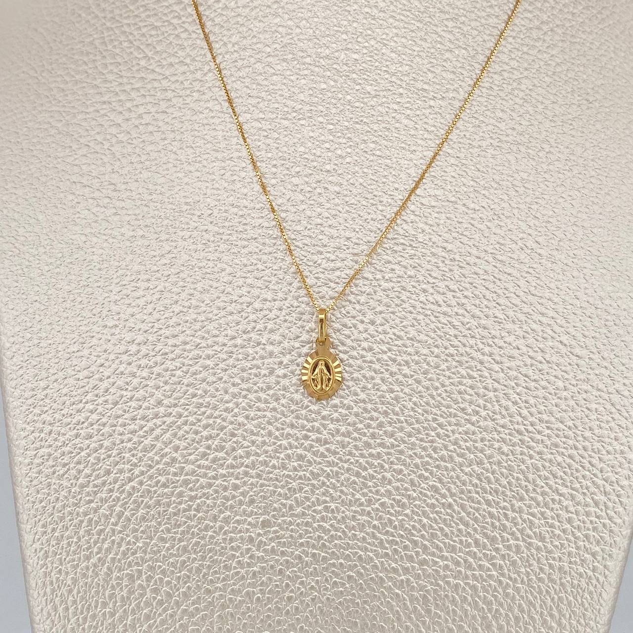Set Cadena y Dije Veneciana+Virgen Milagrosa 1.5gr / 15 3/4 in / 0.43mm Oro Amarillo 18K $