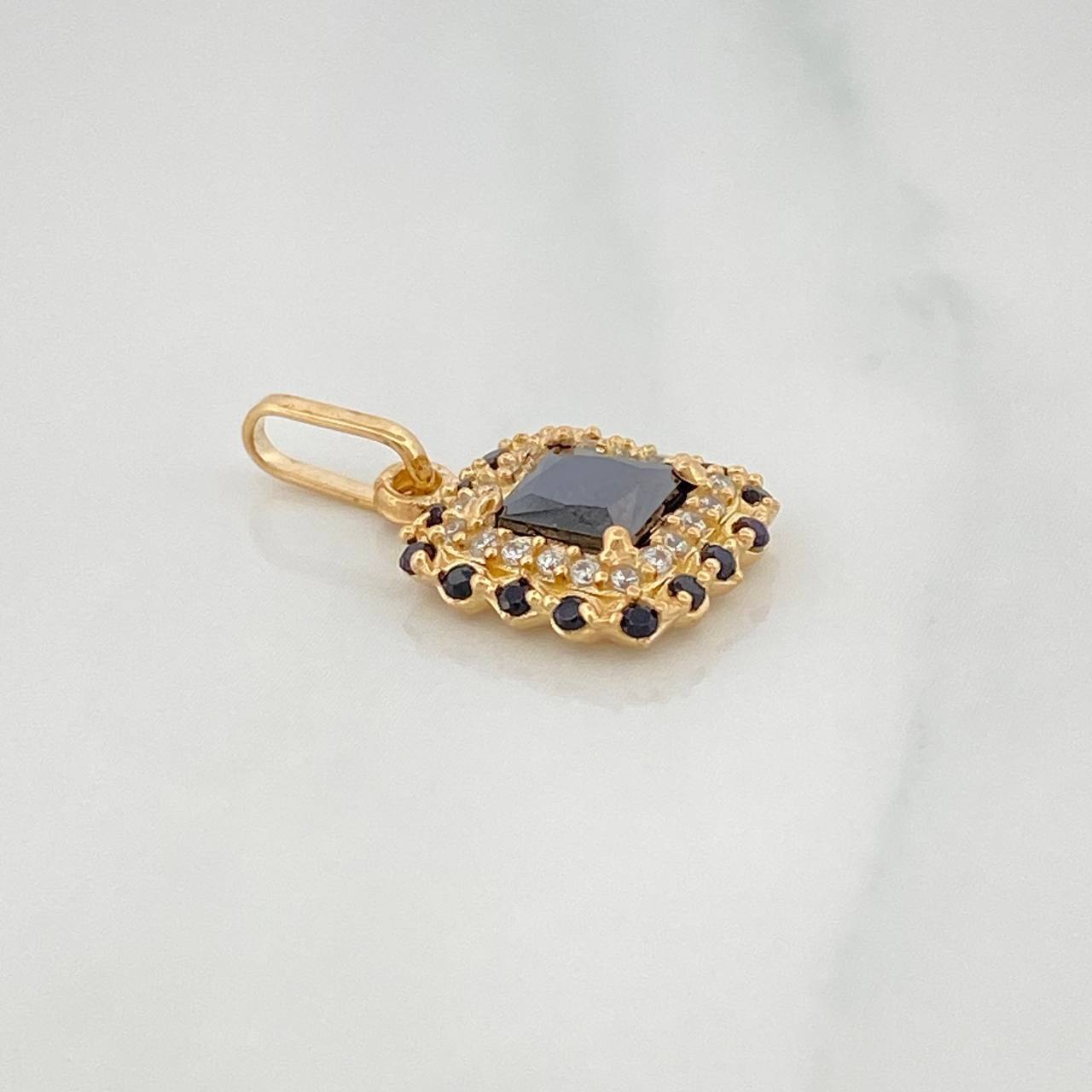 Dije Halo Cuadrado 2 g / 3/4 in Oro Amarillo 18K