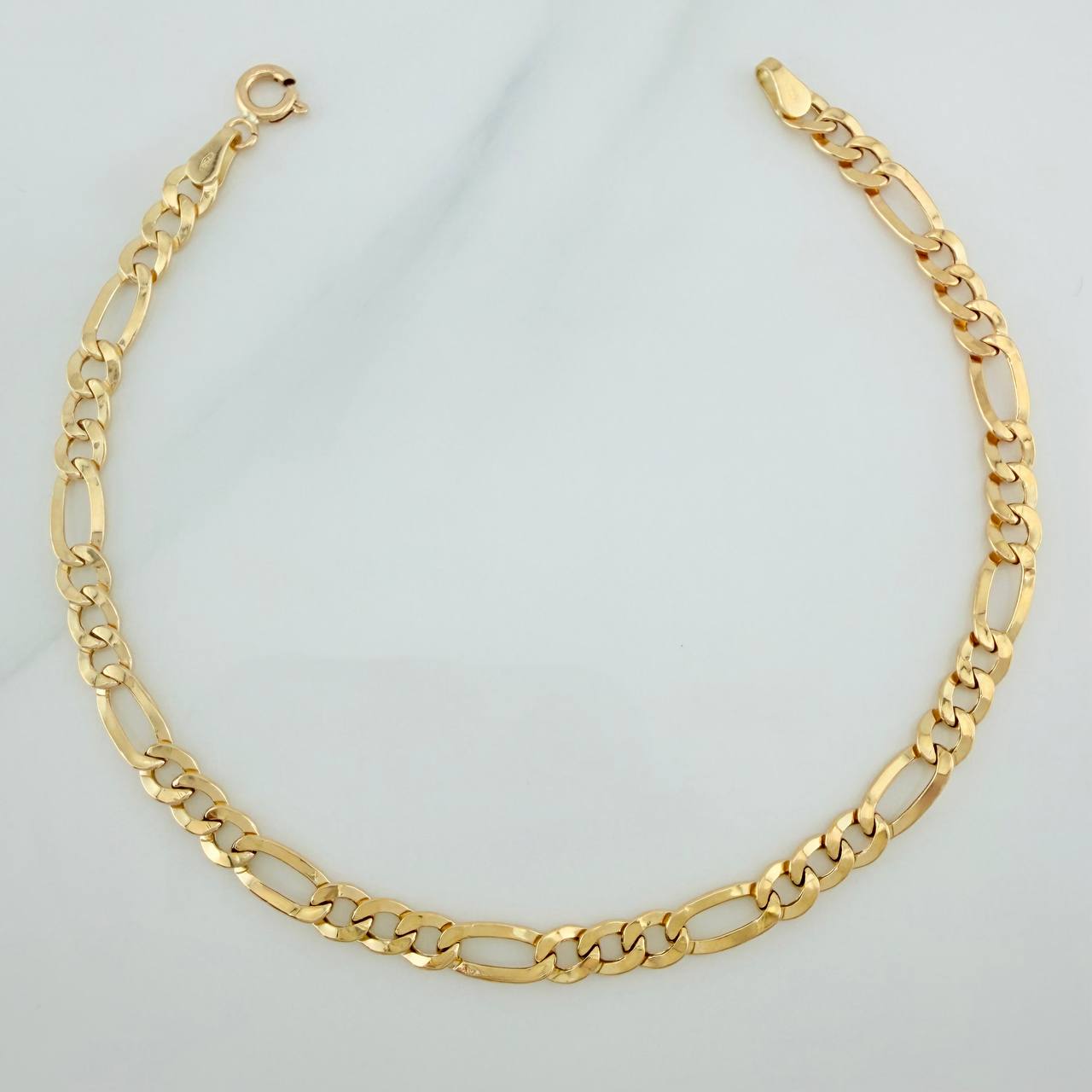 Figaro Bracelet 2.45gr / 8 in / 4mm Yellow Gold +1 18K $