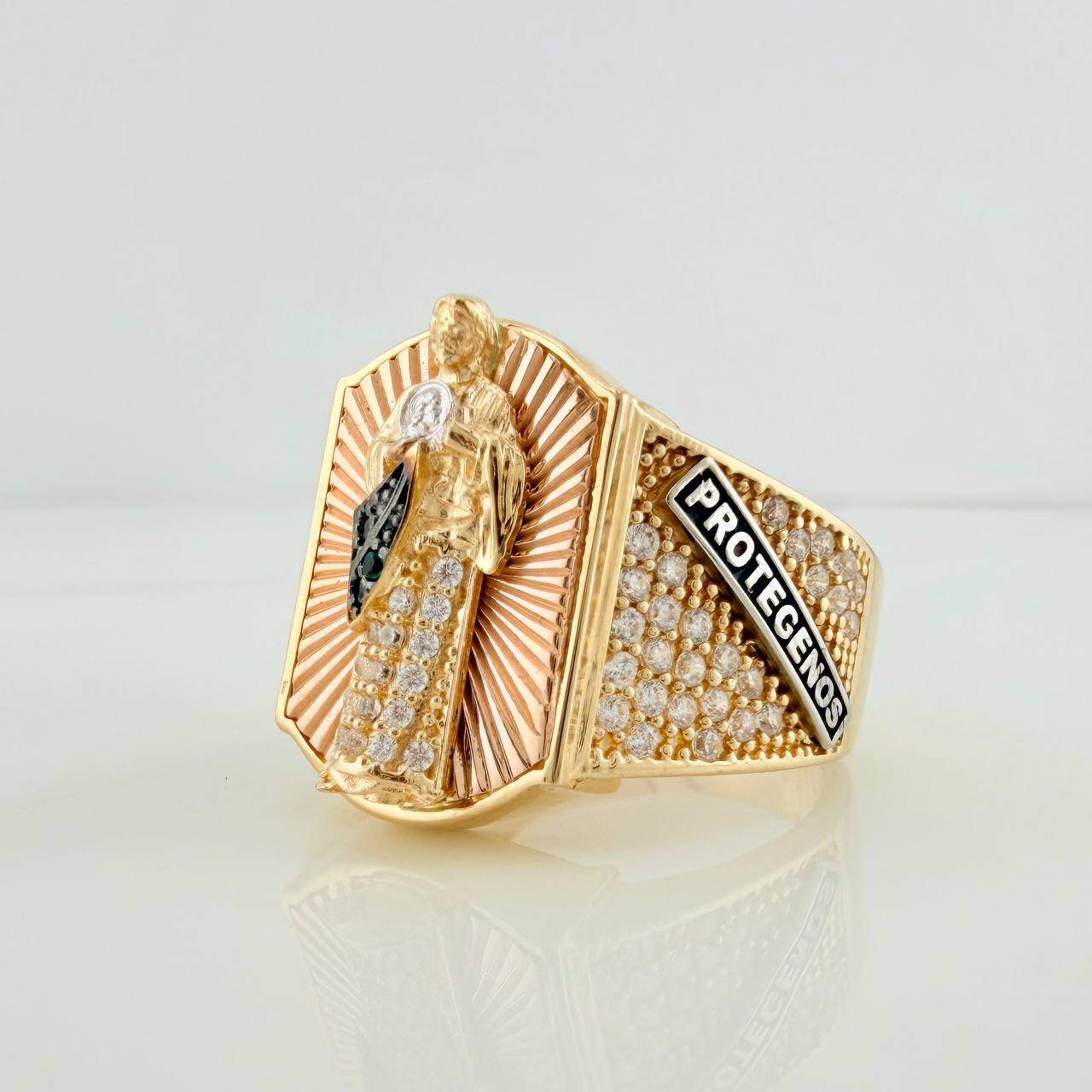 Anillo San Judas Tadeo 8.75gr / T9 1/2 / Tres Oros 18K %