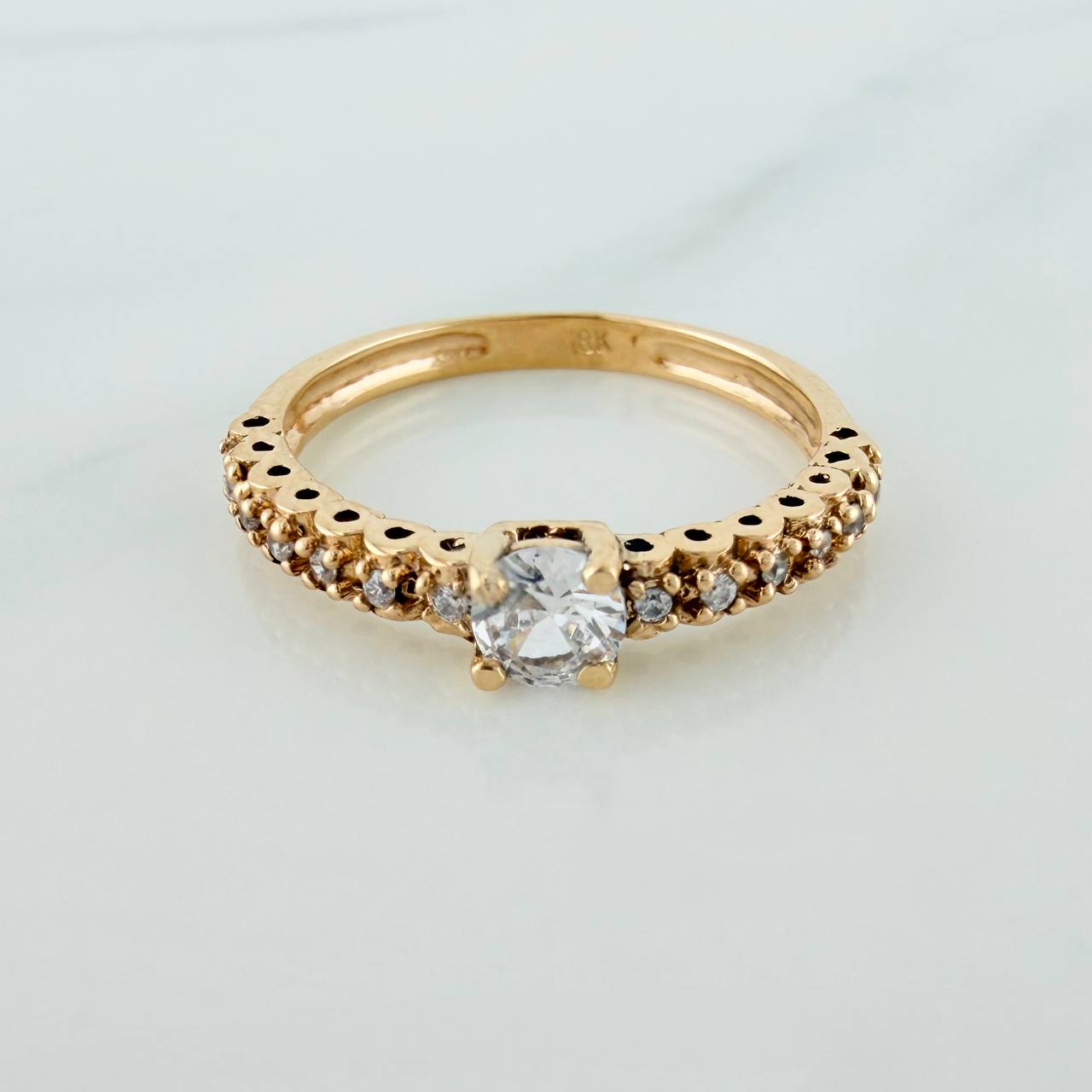 Anillo Solitario Churumbela 1.95gr / T6 / Oro Amarillo 18K %