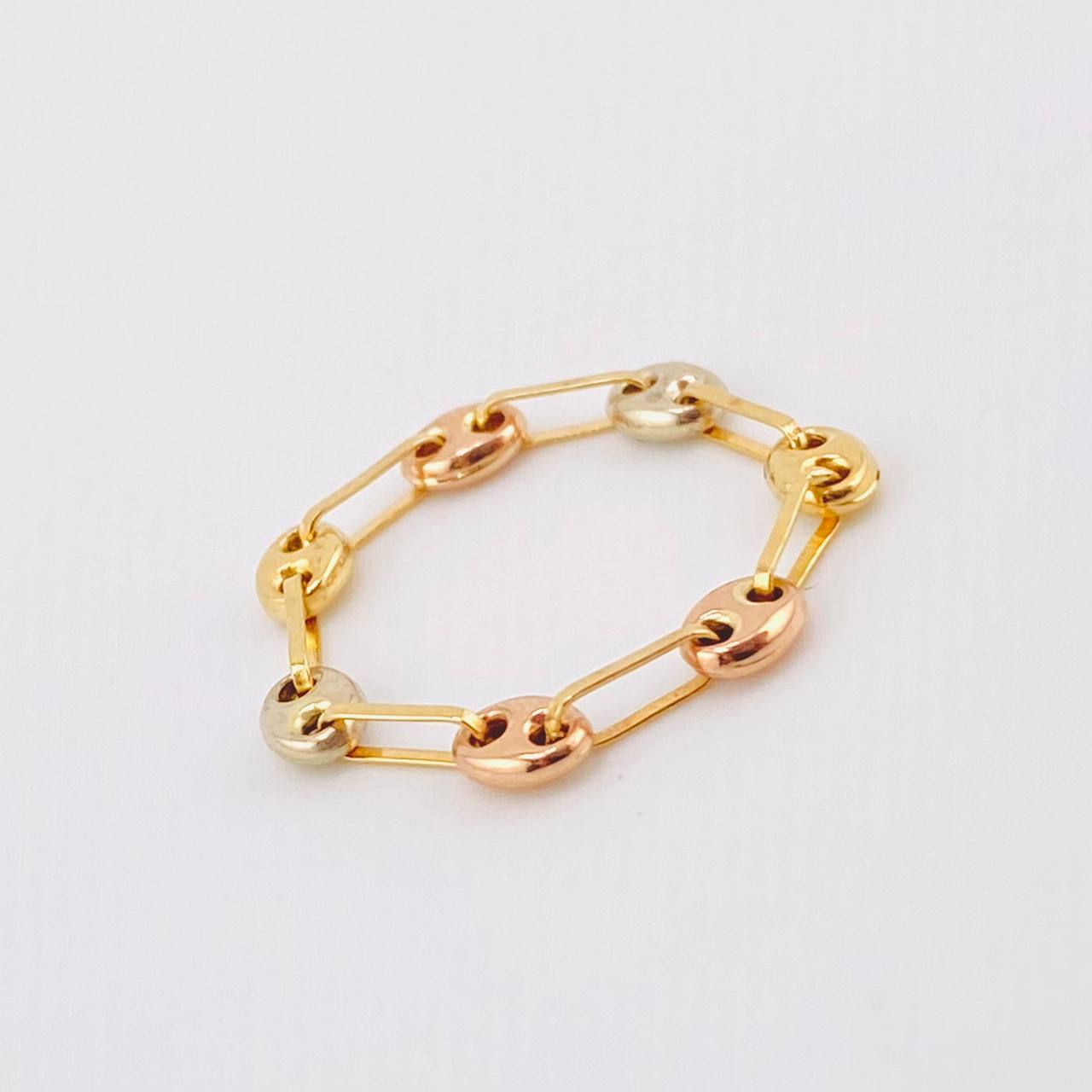 Anillo Gc 0.55gr / T4 3/4-T4 1/2 / 3.4mm Tres Oros 18K *