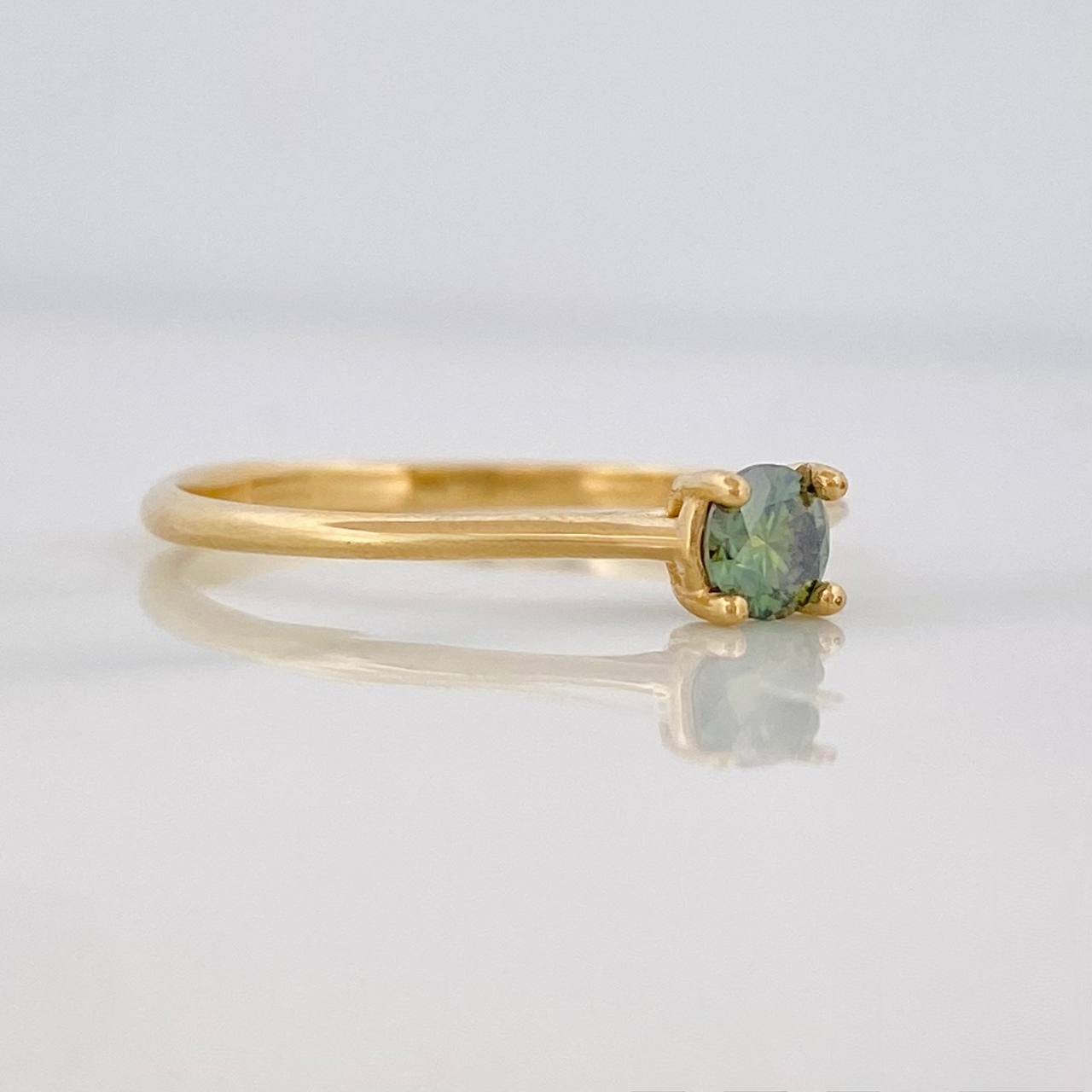 Moissanite Solitaire Ring 0.20 Pts 1.45g / T7 1/2 Yellow Gold 18K